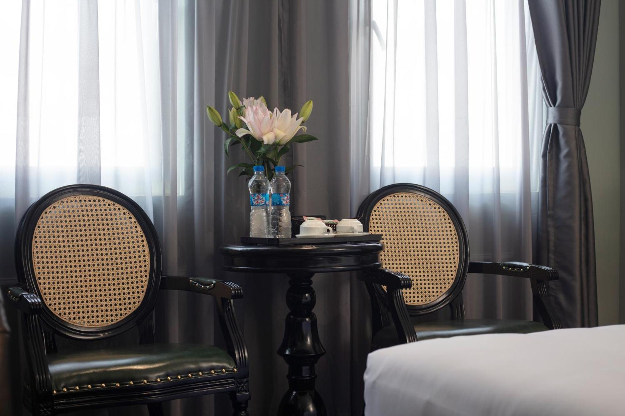 Madelise Grand Hotel Ханой Екстериор снимка