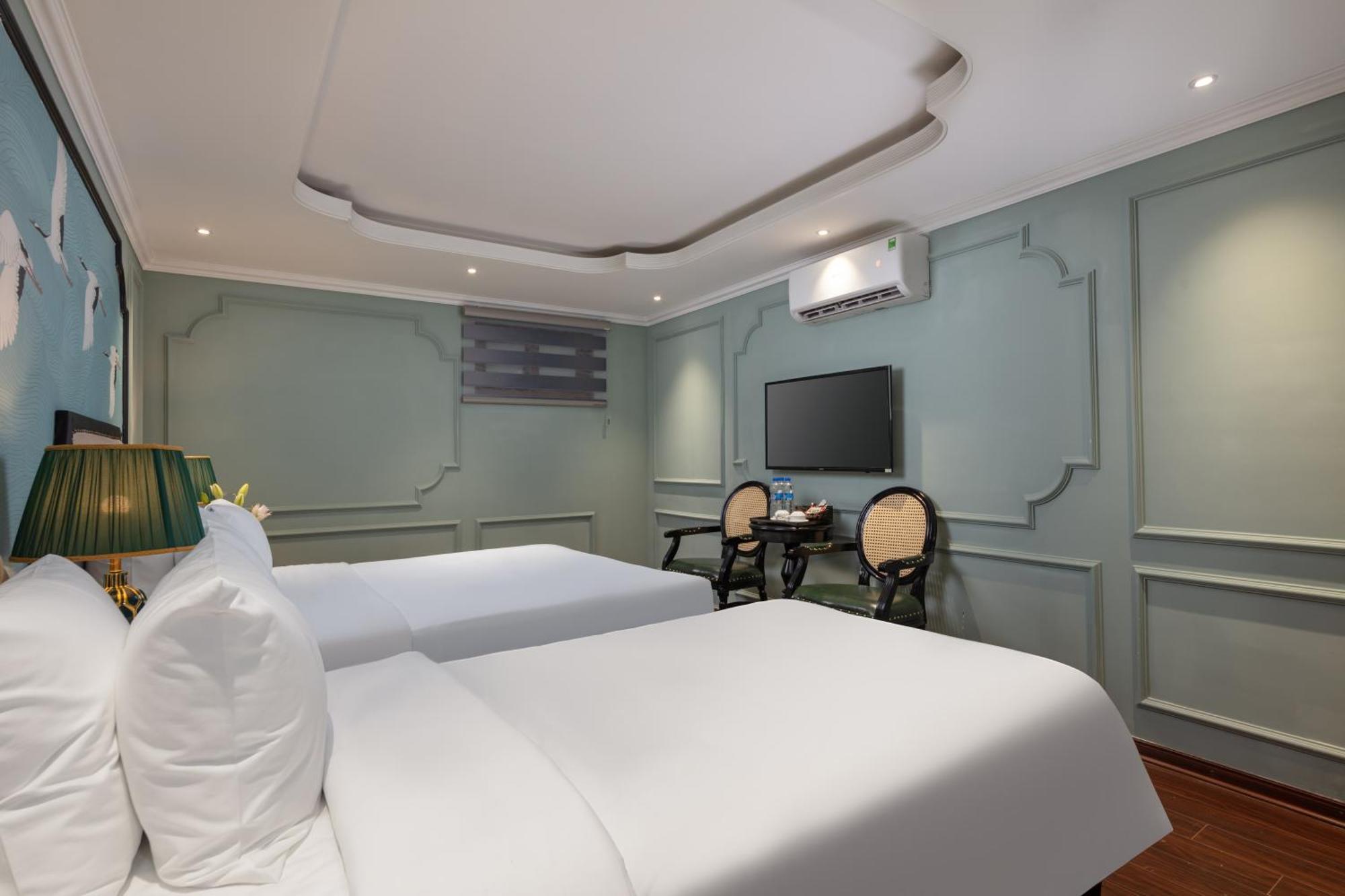 Madelise Grand Hotel Ханой Екстериор снимка
